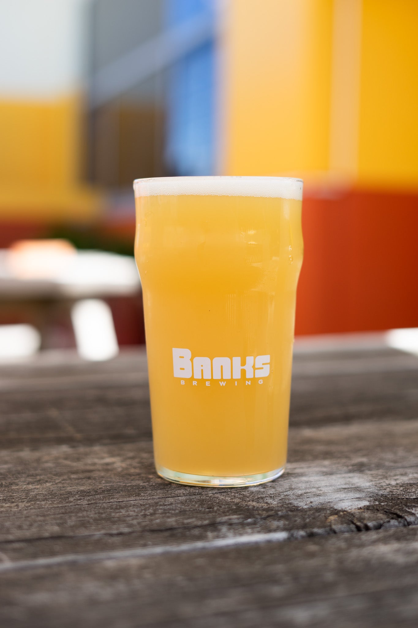 BANKS PINT GLASS